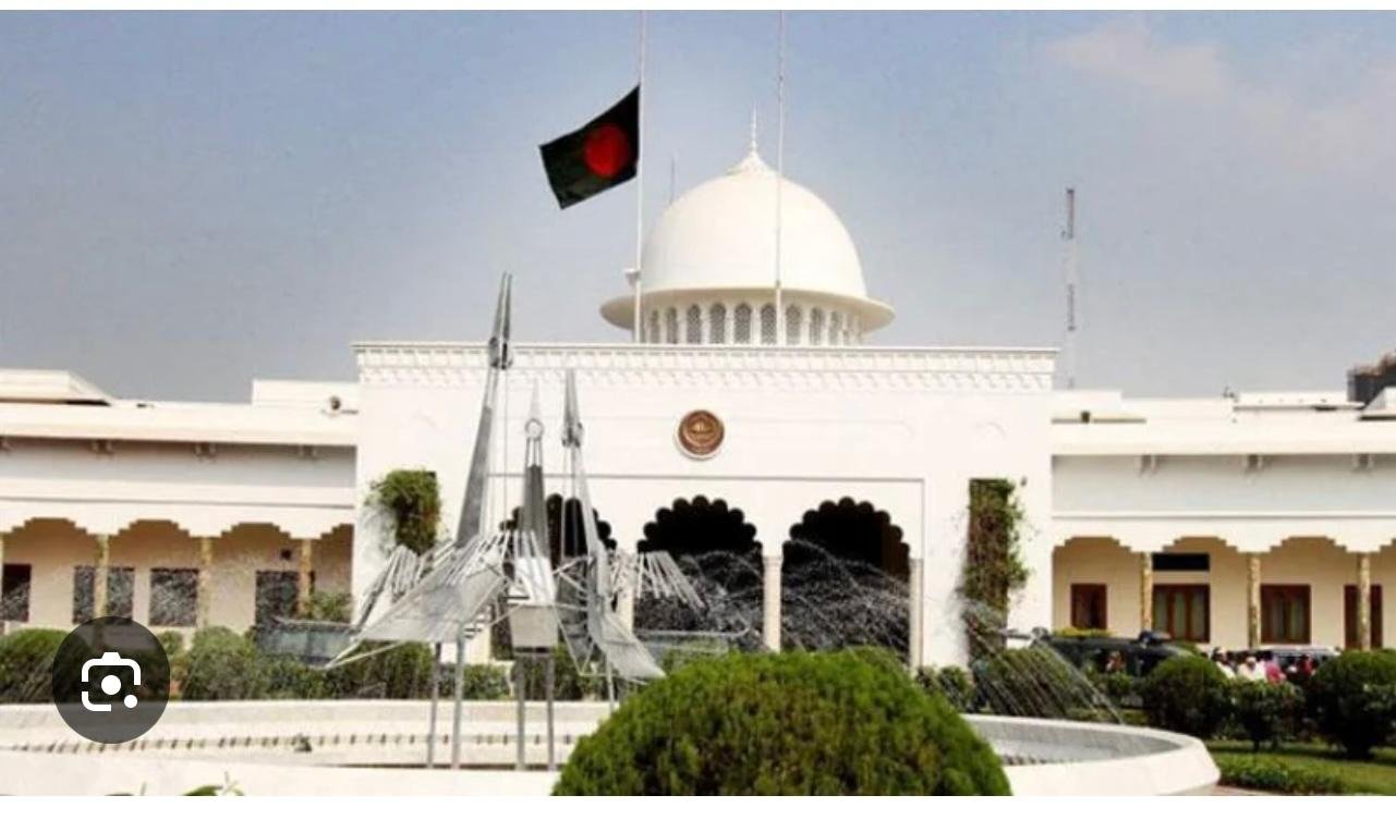 Volunteers working together